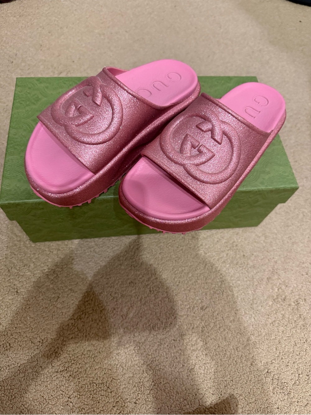 Gucci glitter pink interlocking G platform sandals